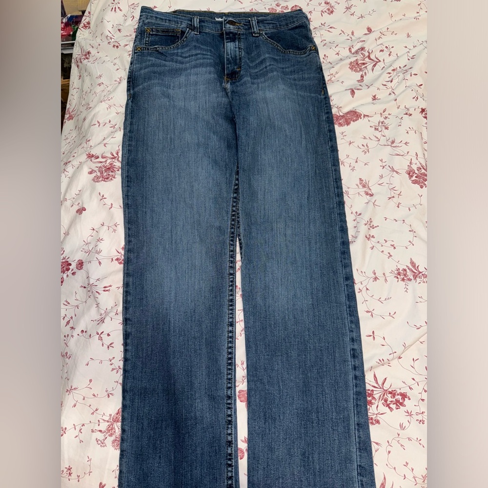 Classic Straight Jeans 👖 Used twice won’t fit anymore.